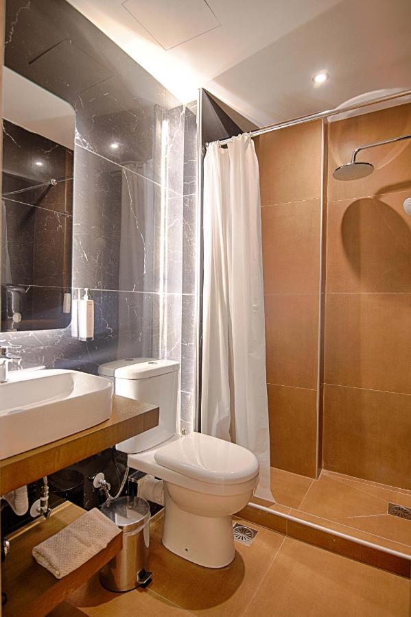 Falireon 3* Atena
